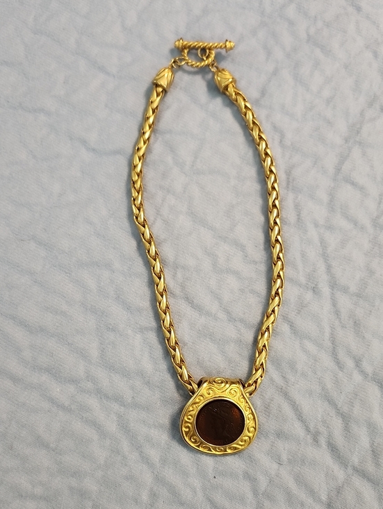 Jewelry - Vintage Amber Glass Roman Coin Pendant On Heavy Braided Gold Tone Chain